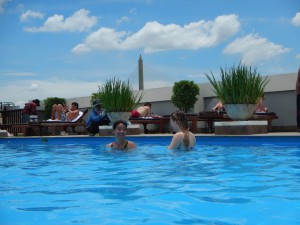 20130701-223147-1280R