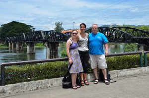 20130702-215655-1280R