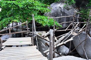 20130708-225533-1280R