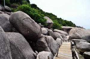 20130708-225742-1280R