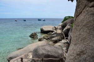 20130708-230315-1280R