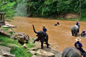 20130715-212150-1280R