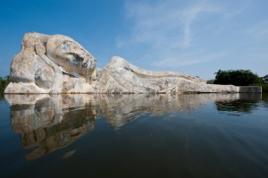 Buddha flood 2011