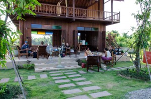 20140627-030918-1280R