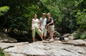 20140628-213852-1280R