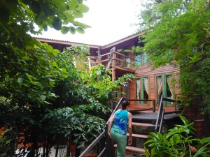 20140704-202150-1280R