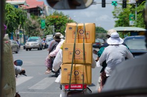 20140712-210356-1280R