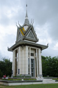 20140712-215606-1280R