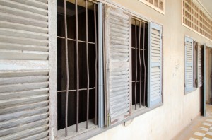 20140713-005154-1280R