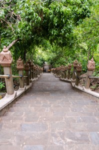 20140714-002642-1280R