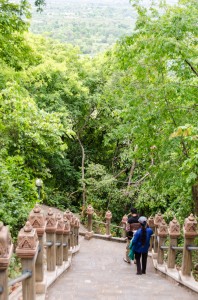 20140714-002744-1280R